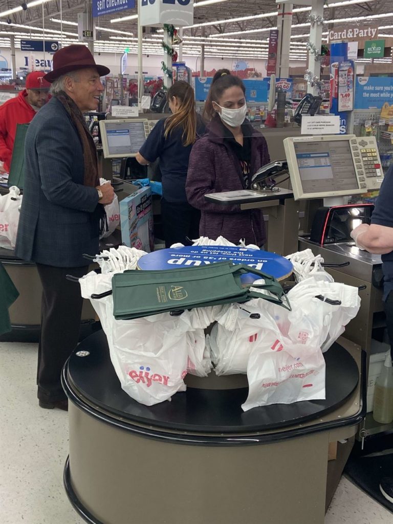 Ken Allen Christmas 2021 gifts (33)